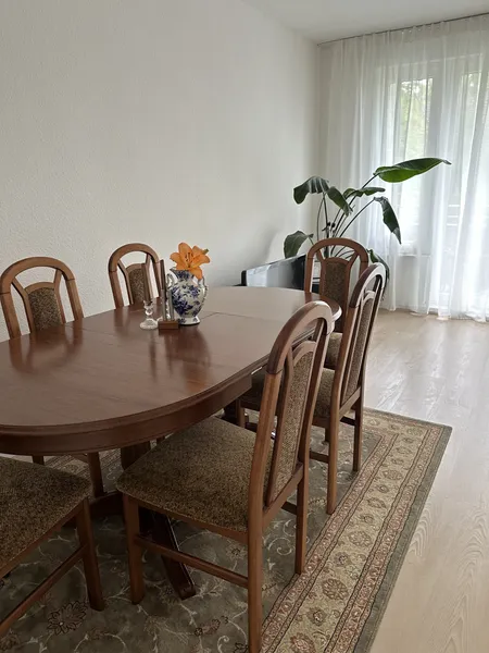 Praktikanten-Traum: Untermiete 01.09.-01.04. | 70m² All-inclusive — photo 1
